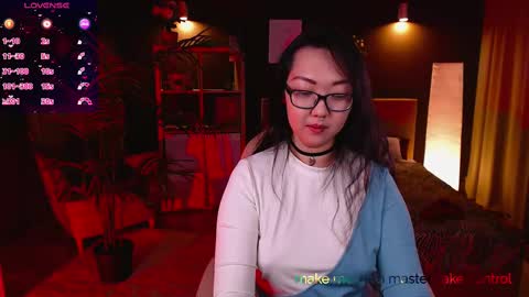 Snapshot of marine_vact chatting on 03.12.25 Marine  online show from 03.12.25