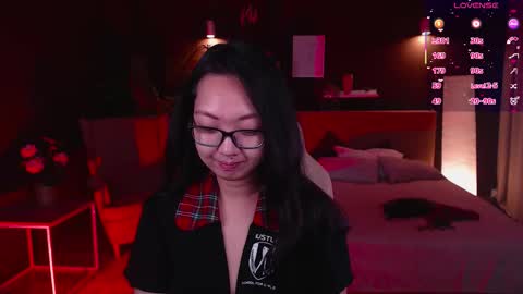 Snapshot of marine_vact chatting on 09.19.25 Marine  online show from 09.19.25