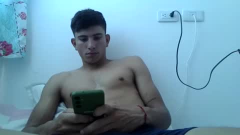 Snapshot of mariobrosss517470 chatting on 02.21.25 mariobrosss517470 online show from 02.21.25