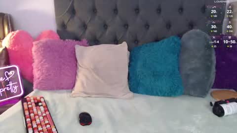 Paula Maria online show from 07.23.26