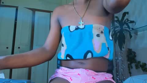 Nathaly online show from 02.19.25