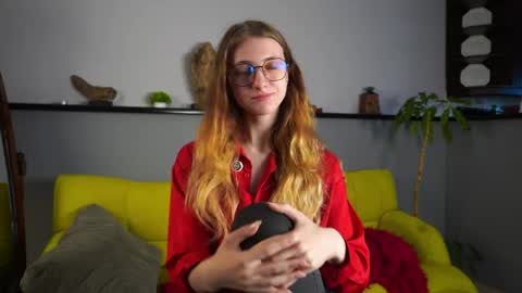 Snapshot of maritzamanby chatting on 05.21.26 Kate online show from 05.21.26