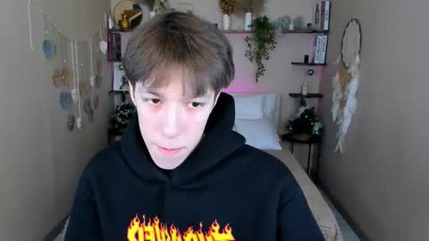 Snapshot of mark_branston chatting on 01.10.26 Mark online show from 01.10.26