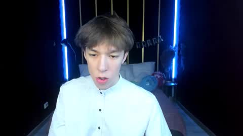 Snapshot of mark_branston chatting on 01.18.26 Mark online show from 01.18.26