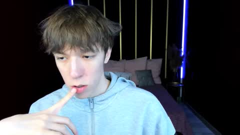 Snapshot of mark_branston chatting on 02.13.26 Mark online show from 02.13.26