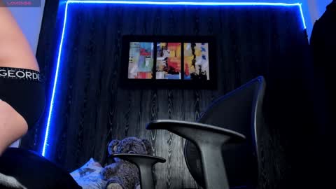 Mark Buffet  online show from 01.10.25