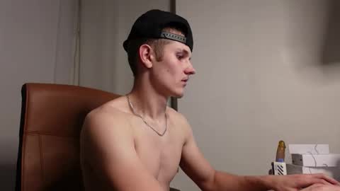 Snapshot of mark_karson chatting on 09.14.25 MARK KARSON online show from 09.14.25