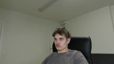 Snapshot of mark_karson chatting on 01.06.26 MARK KARSON online show from 01.06.26