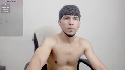 MODEL Mark Rut online show from 02.24.25