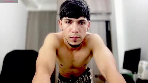 MODEL Mark Rut online show from 03.06.25