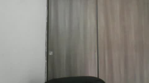 MODEL Mark Rut online show from 11.17.25