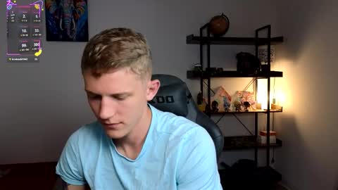 Snapshot of mark_shturman chatting on 10.22.25 mark_shturman online show from 10.22.25