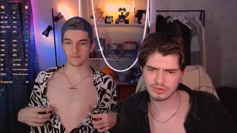 Snapshot of mark_sun chatting on 03.15.26 Mark online show from 03.15.26