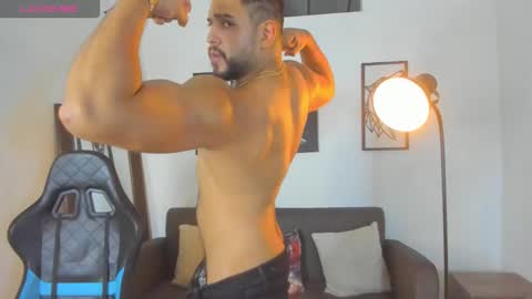 Snapshot of mark_x23 chatting on 12.04.25 mark_x23 online show from 12.04.25