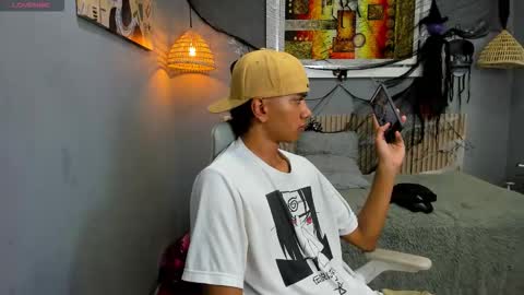 markbowie online show from 11.01.25