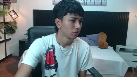 markbowie online show from 11.29.25