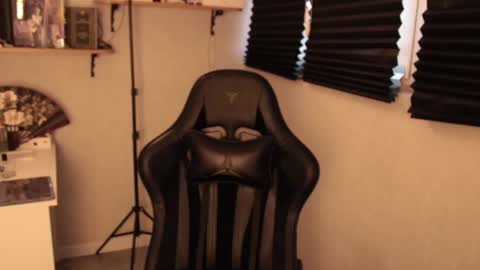 Mark online show from 02.22.25