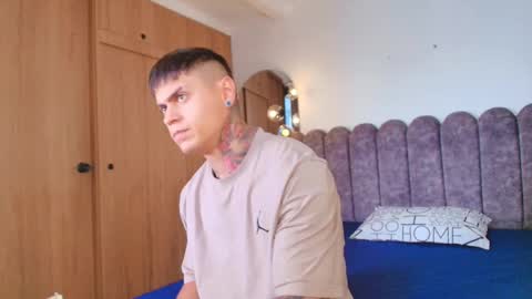 Sebastian online show from 12.02.25