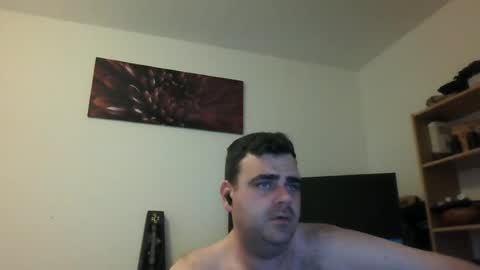 Snapshot of markoluggin chatting on 06.21.26 markoluggin online show from 06.21.26
