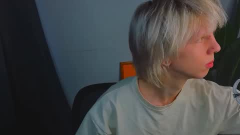 Snapshot of marksus_vasabi chatting on 03.06.26 Mark online show from 03.06.26