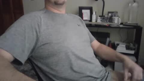 Snapshot of markus27252 chatting on 01.13.25 markus27252 online show from 01.13.25