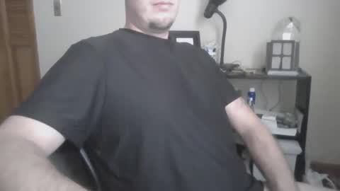 Snapshot of markus27252 chatting on 01.14.25 markus27252 online show from 01.14.25