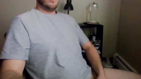 Snapshot of markus27252 chatting on 02.11.25 markus27252 online show from 02.11.25