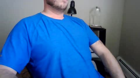 Snapshot of markus27252 chatting on 02.17.25 markus27252 online show from 02.17.25