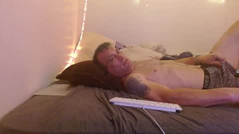 Snapshot of markymark101825061 chatting on 01.05.25 markymark101825061 online show from 01.05.25