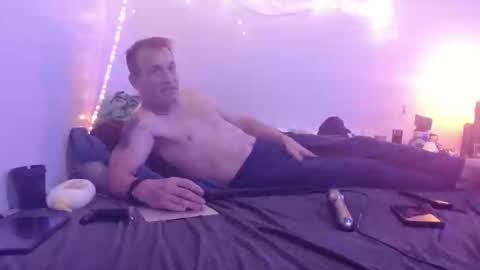 Snapshot of markymark101825061 chatting on 01.22.25 markymark101825061 online show from 01.22.25