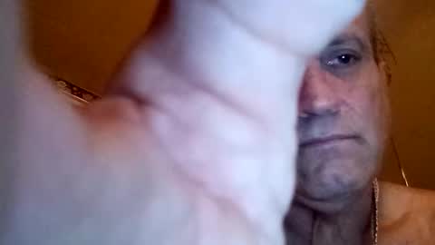 Snapshot of markymark101825061 chatting on 12.02.25 markymark101825061 online show from 12.02.25