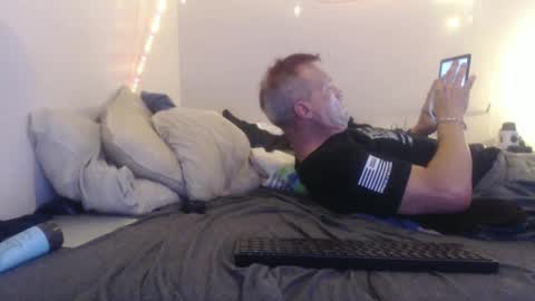 Snapshot of markymark515 chatting on 02.25.25 MarkyMark7169 online show from 02.25.25