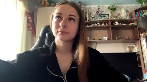 Lena online show from 07.08.26