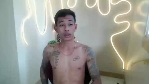 Snapshot of marlmoreno10 chatting on 01.12.26 marlmoreno10 online show from 01.12.26