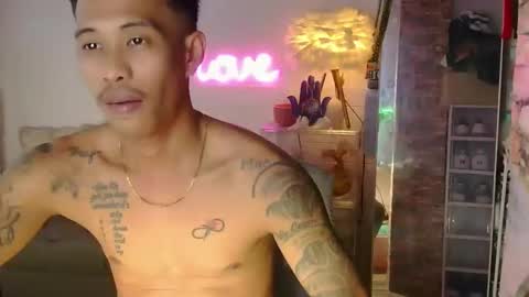 Snapshot of marlmoreno10 chatting on 03.13.26 marlmoreno10 online show from 03.13.26