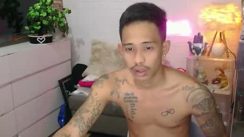 Snapshot of marlmoreno10 chatting on 04.12.26 marlmoreno10 online show from 04.12.26