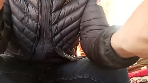 Snapshot of marocreda33 chatting on 01.15.25 marocreda33 online show from 01.15.25