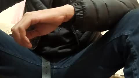 Snapshot of marocreda33 chatting on 03.11.25 marocreda33 online show from 03.11.25