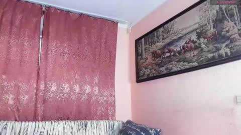 Snapshot of marrrry_watson chatting on 01.13.26 Hey guys Im MaryLets be friendsThis is my first stream online show from 01.13.26