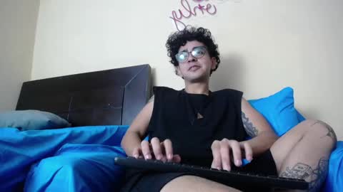 Snapshot of mars_miller chatting on 01.30.25 Mars online show from 01.30.25