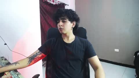 Snapshot of mars_miller chatting on 12.18.25 Mars online show from 12.18.25