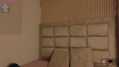 Snapshot of marscarlett chatting on 11.07.25 marscarlett online show from 11.07.25