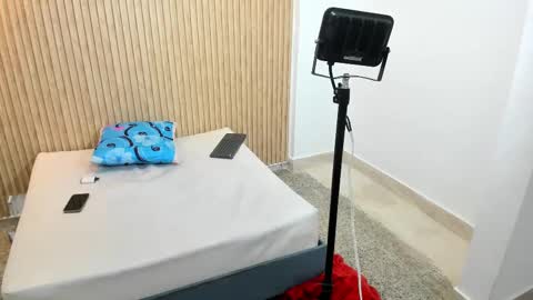 Snapshot of marshall_spencer chatting on 09.30.25 MARSHALL online show from 09.30.25