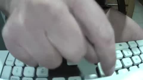 Snapshot of martial04 chatting on 12.01.24 martial04 online show from 12.01.24