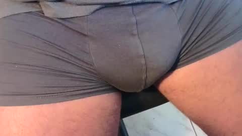 Snapshot of martial04 chatting on 10.04.25 martial04 online show from 10.04.25