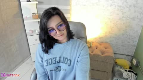 Snapshot of martiiinaa_ chatting on 12.04.24 Martina online show from 12.04.24