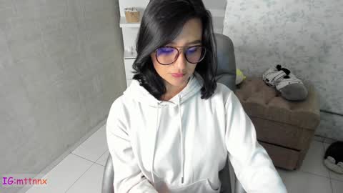 Snapshot of martiiinaa_ chatting on 02.06.25 Martina online show from 02.06.25