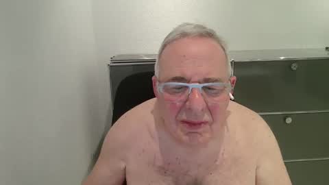 Snapshot of martin_1947 chatting on 03.16.26 martin_1947 online show from 03.16.26