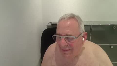 martin_1947 online show from 08.01.26