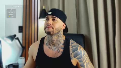 Snapshot of martin_colby05 chatting on 06.28.26 ONLYFANS Sotoandres modelo independiente online show from 06.28.26